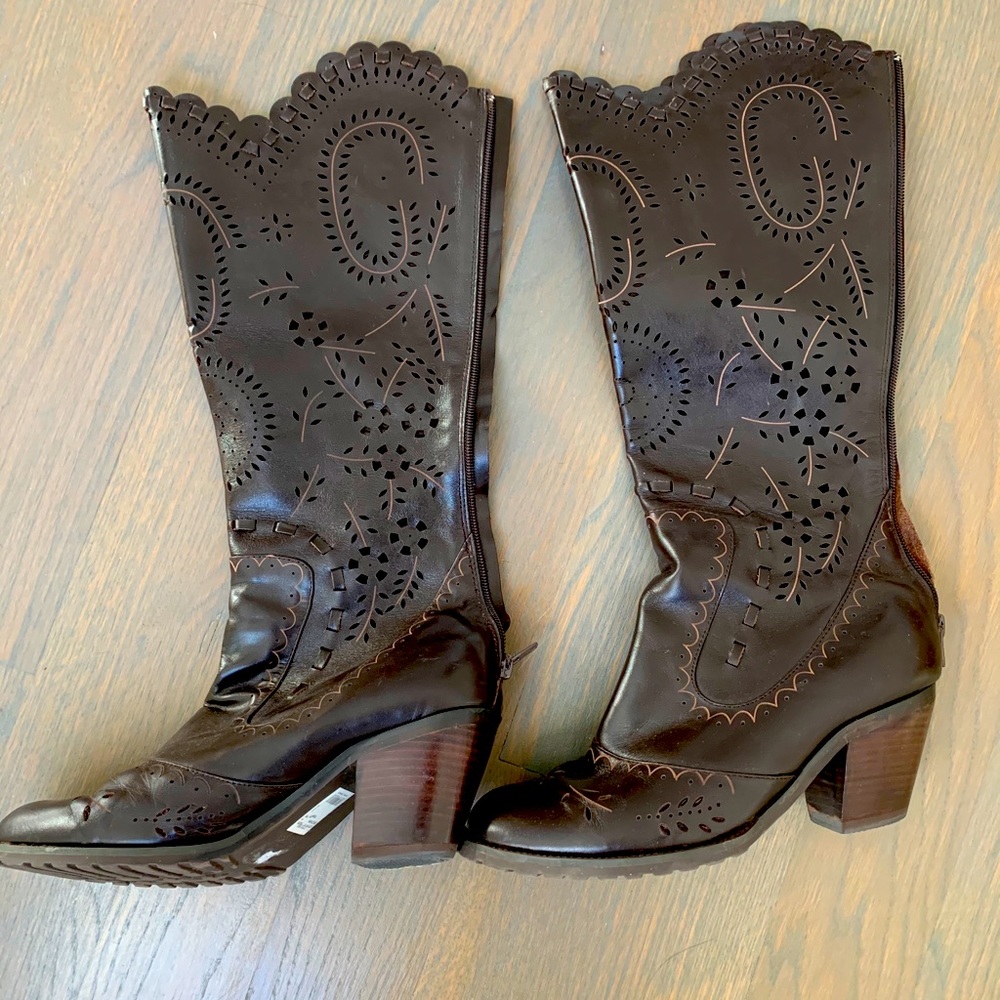 Women Boots GOLF Laser Cut Dark Brown Size 7 (38)